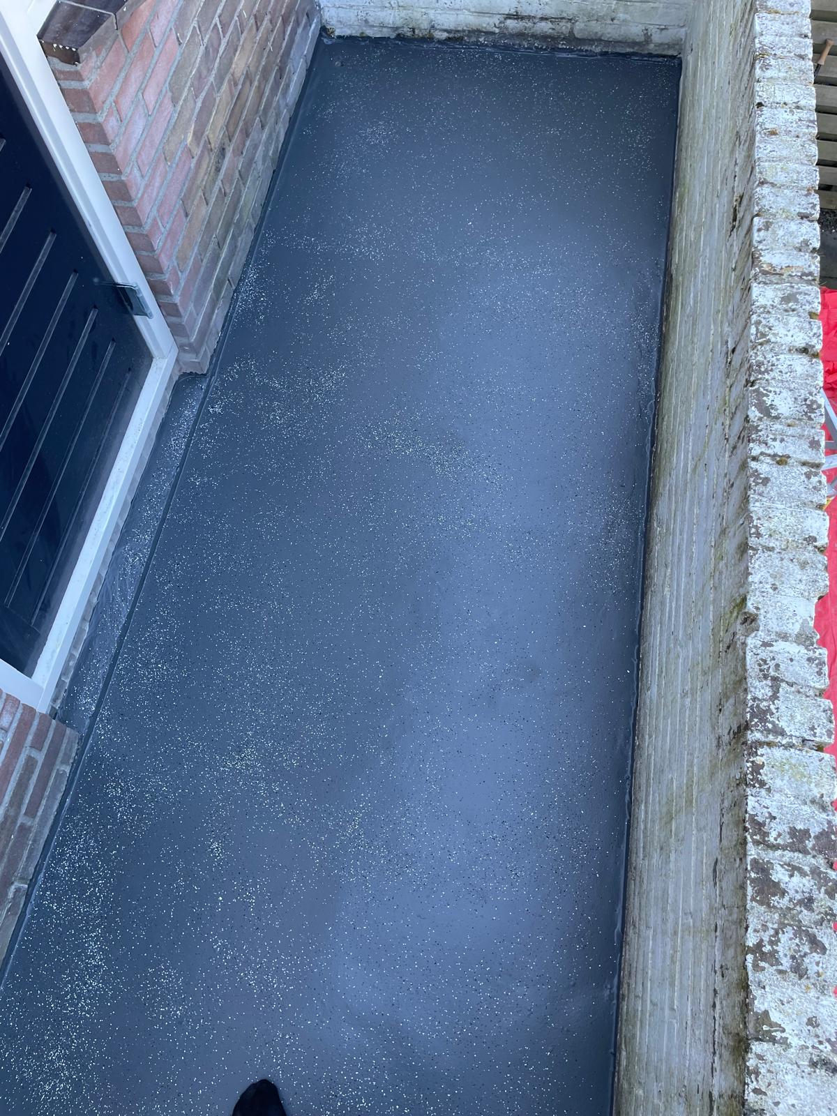 WhatsApp Image 2025-04-02 at 10.48.49 (2) Galerij van flat renoveren
